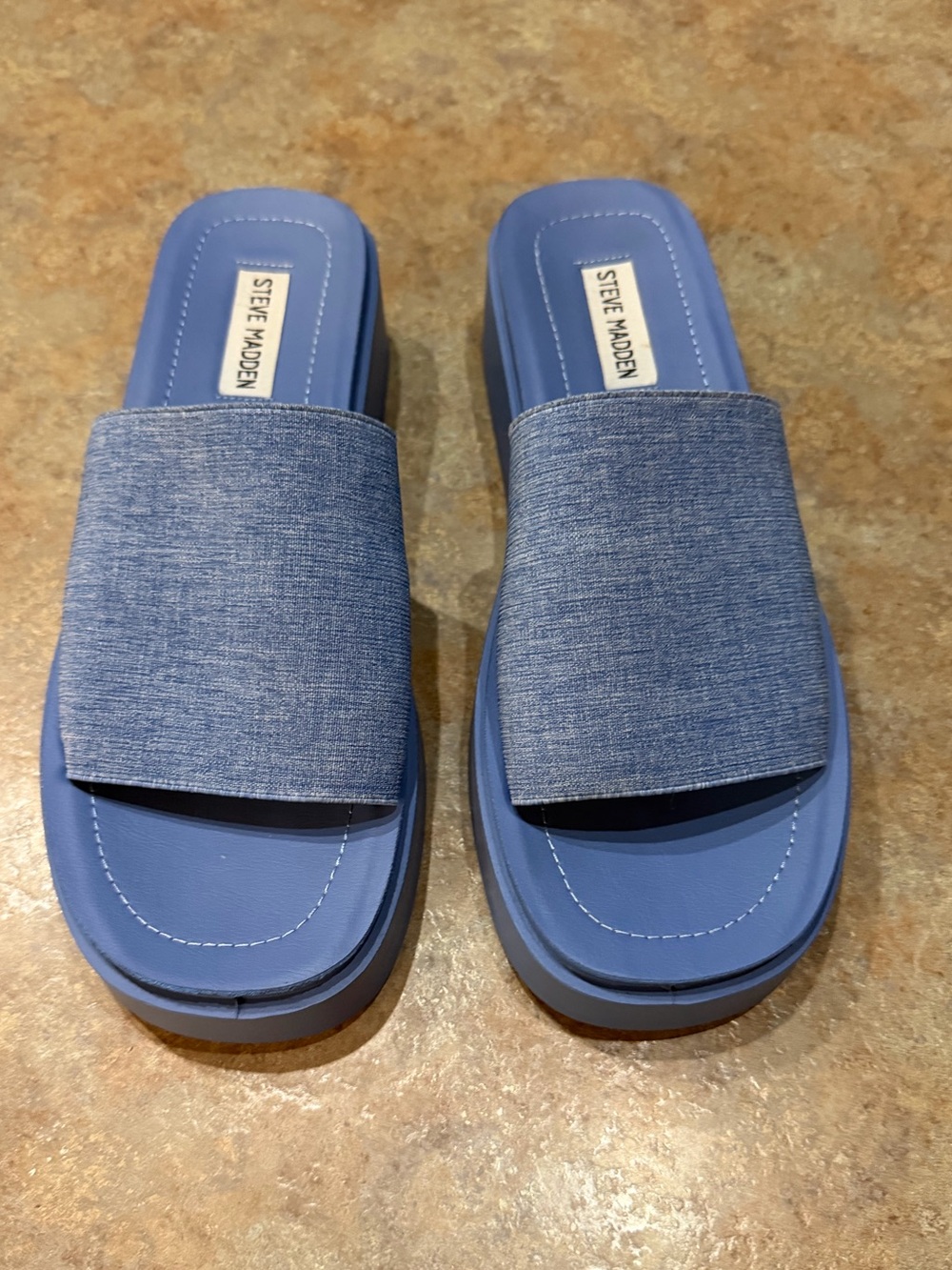 Steve Madden  Blue Slide Sandals. Like new. Size 9.5M